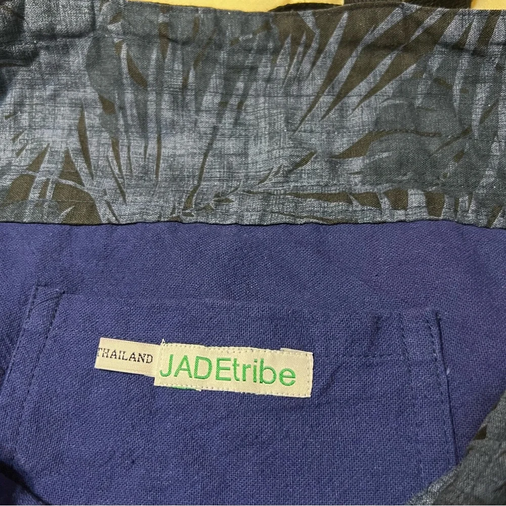 JADEtribe Blue Tote Bag with Palm Leaf Design - Picture 3 of 5